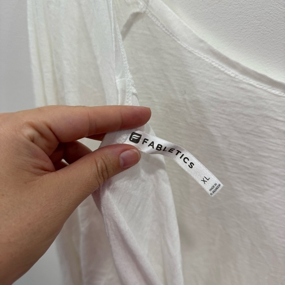 Fabletics Switch Back Tee Twist Back White Long Sleeve XL Athleisure Yoga - Picture 3 of 5